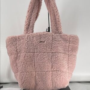 1.18.26 DKNY Pink Sherpa Tote Bag 10x13